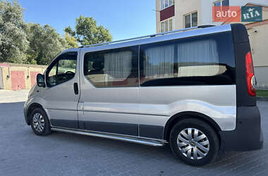 Минивэн Opel Vivaro 2007 в Каменец-Подольском