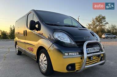 Минивэн Opel Vivaro 2006 в Харькове