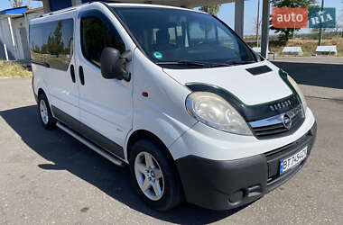 Минивэн Opel Vivaro 2008 в Николаеве