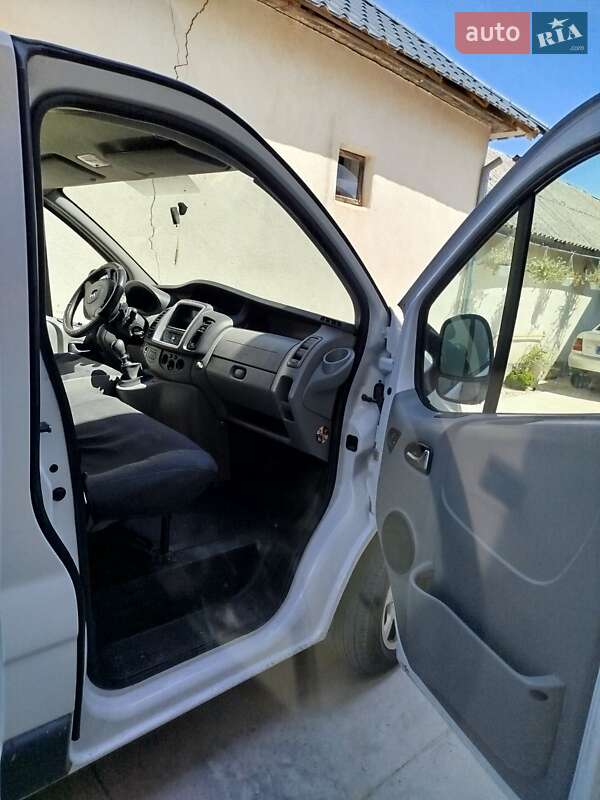 Мінівен Opel Vivaro 2011 в Виноградові фото 8 Мінівен Opel Vivaro 2011 в Виноградові