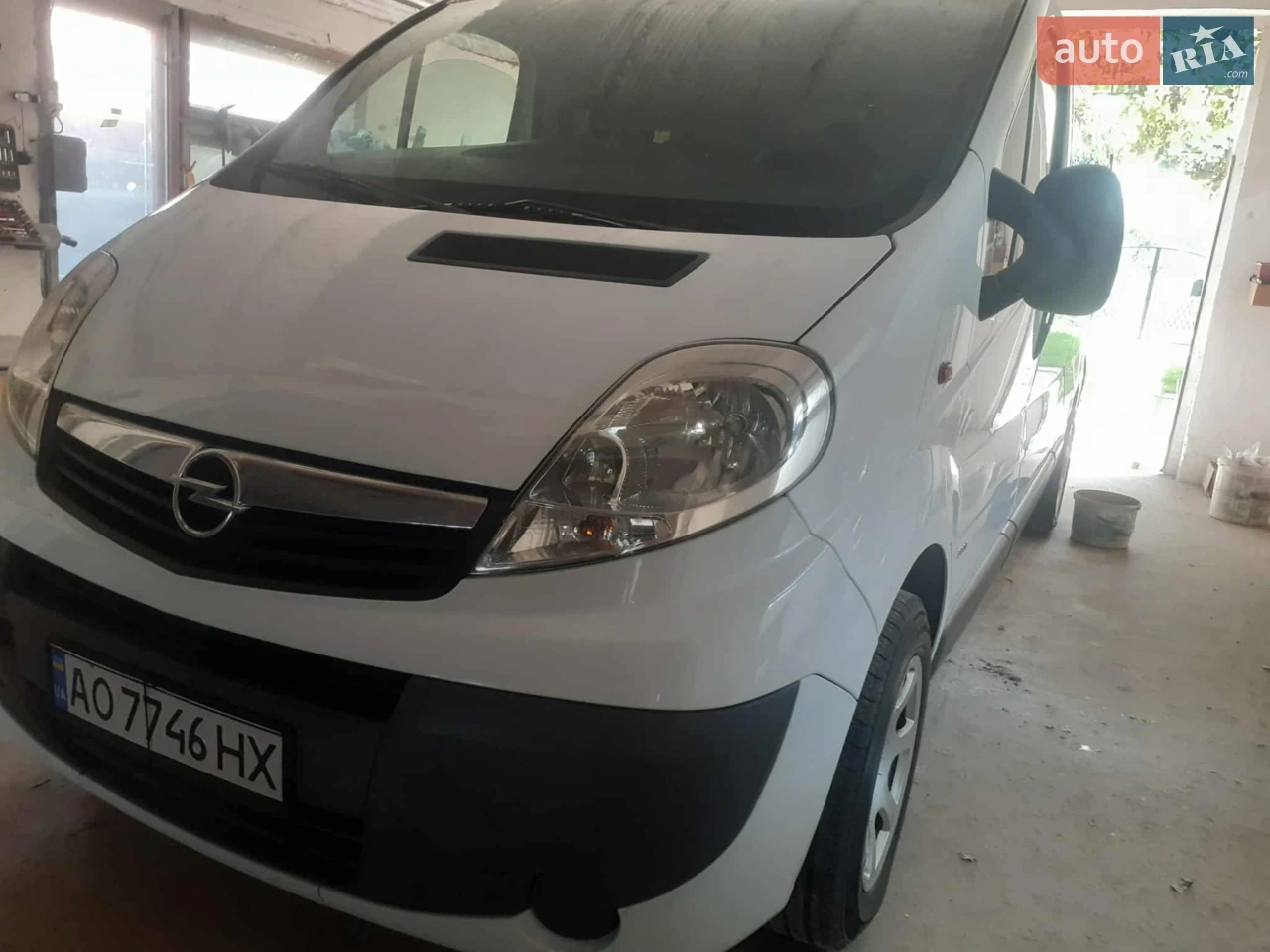 2010 Opel Vivaro - мініатюра 12