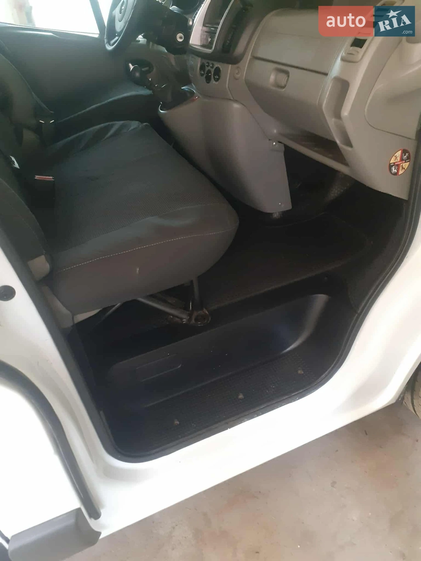 2011 Opel Vivaro - мініатюра 26