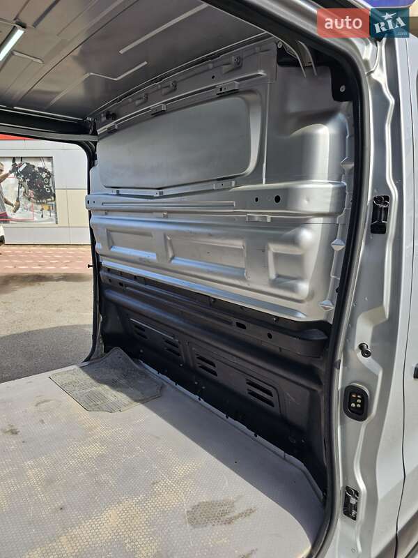 Вантажний фургон Opel Vivaro 2019 в Одесі фото 20 Вантажний фургон Opel Vivaro 2019 в Одесі