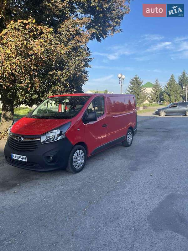 Вантажний фургон Opel Vivaro 2015 в Києві