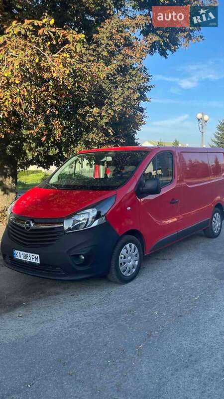 Opel Vivaro 2015