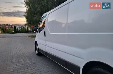 Грузовой фургон Opel Vivaro 2012 в 