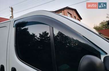 Грузовой фургон Opel Vivaro 2012 в 