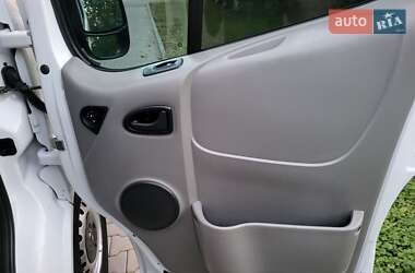 Грузовой фургон Opel Vivaro 2012 в 