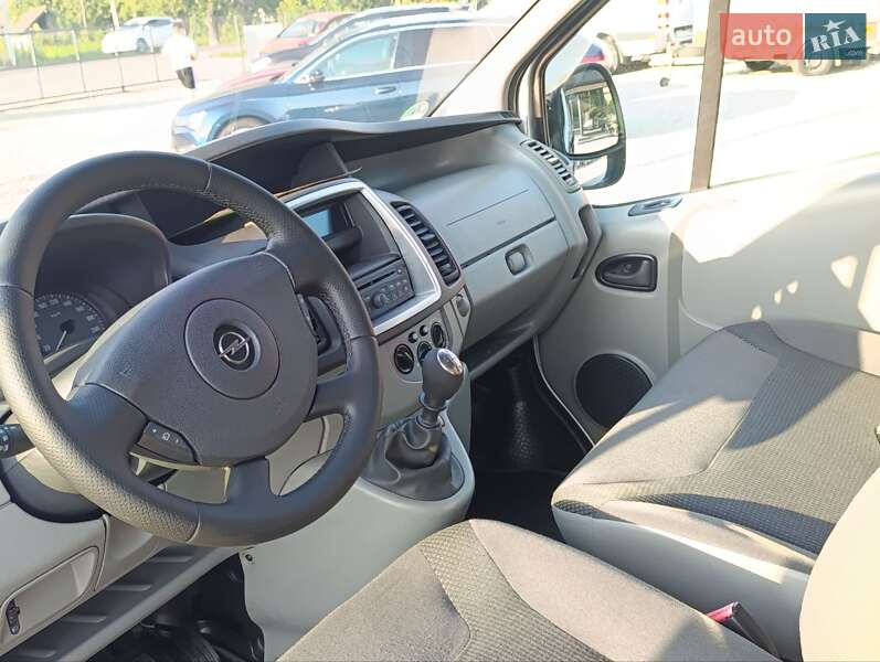 Минивэн Opel Vivaro 2013 в Коломые