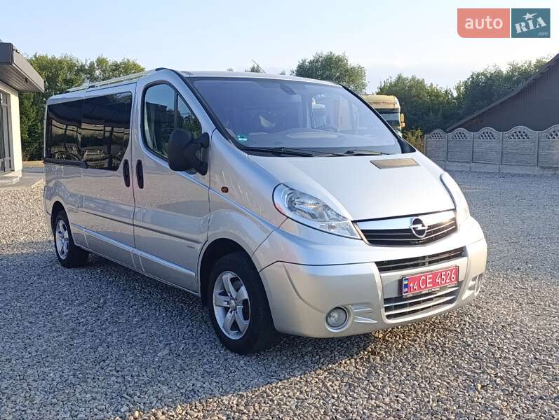 Минивэн Opel Vivaro 2013 в Коломые
