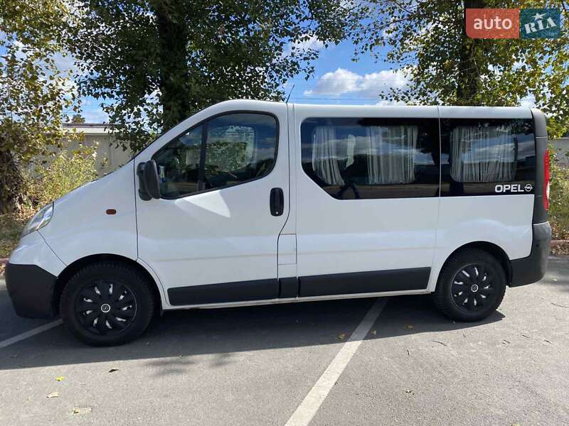 Минивэн Opel Vivaro 2008 в Ирпене