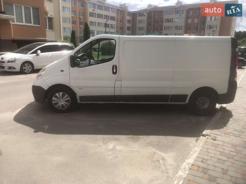 Грузовой фургон Opel Vivaro 2008 в Киеве фото 2 Грузовой фургон Opel Vivaro 2008 в Киеве