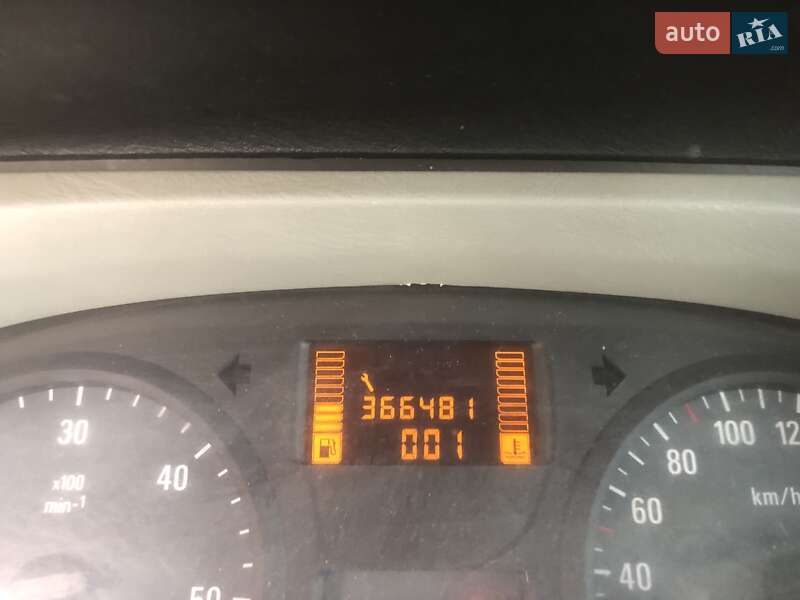 Грузовой фургон Opel Vivaro 2008 в Киеве фото 7 Грузовой фургон Opel Vivaro 2008 в Киеве