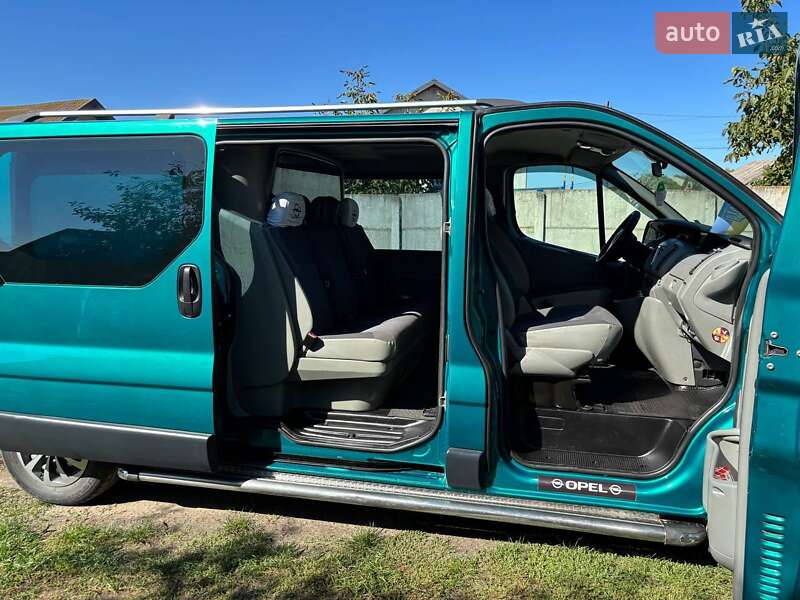 Мінівен Opel Vivaro 2007 в Радивиліві