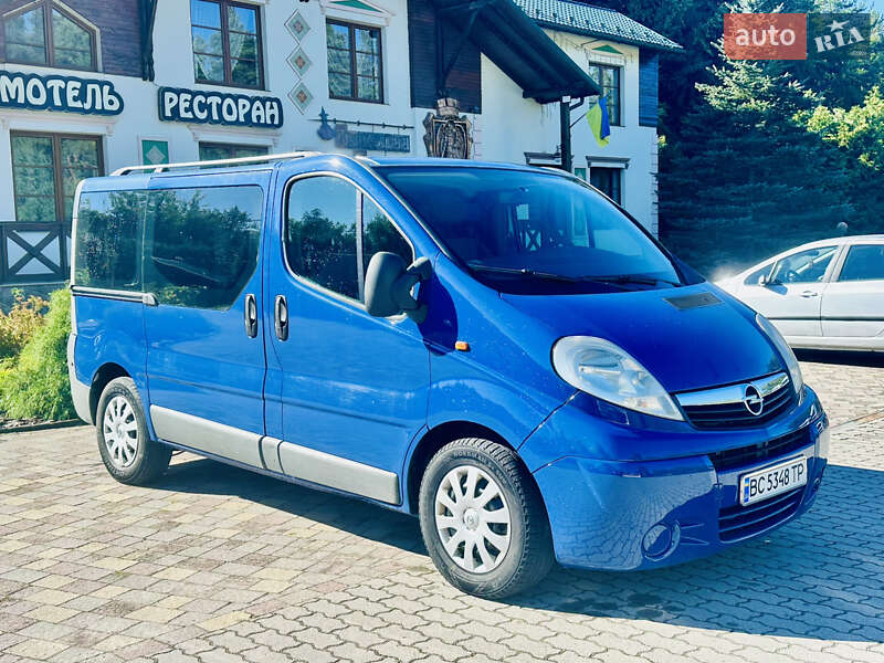 Минивэн Opel Vivaro 2007 в Львове