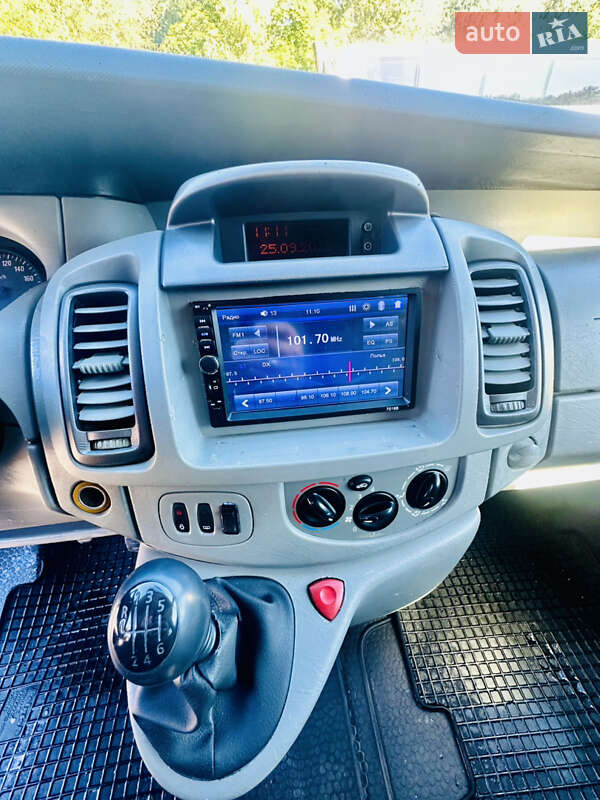 Минивэн Opel Vivaro 2007 в Львове