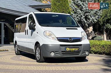 Минивэн Opel Vivaro 2013 в Львове