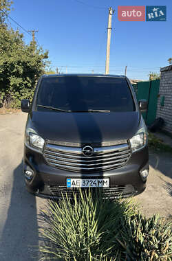 Грузовой фургон Opel Vivaro 2014 в 