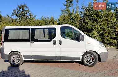 Минивэн Opel Vivaro 2009 в 