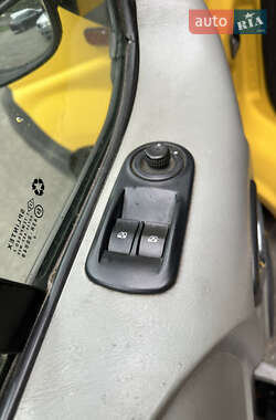 Грузовой фургон Opel Vivaro 2010 в 