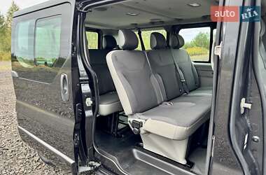 Минивэн Opel Vivaro 2012 в 