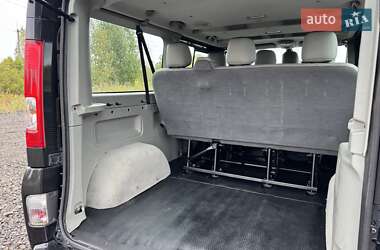 Минивэн Opel Vivaro 2012 в 