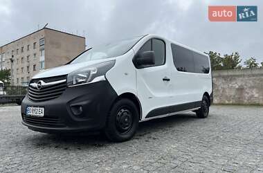 Мінівен Opel Vivaro 2017 в Кременці