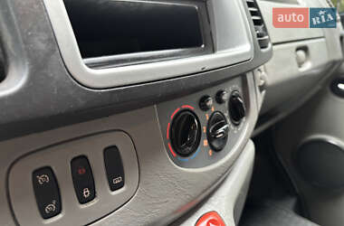Грузовой фургон Opel Vivaro 2013 в 