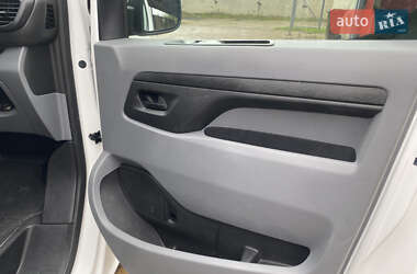 Минивэн Opel Vivaro 2020 в 