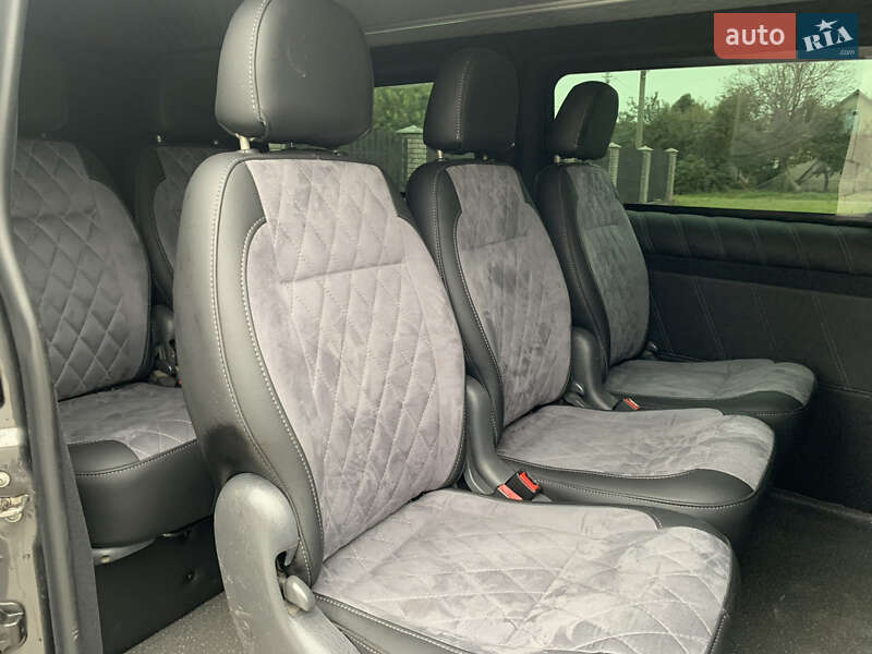 Мінівен Opel Vivaro 2022 в Старокостянтинові