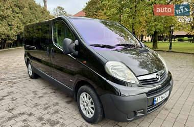 Минивэн Opel Vivaro 2010 в Калуше