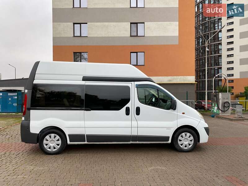 Минивэн Opel Vivaro 2009 в Ивано-Франковске фото 18 Минивэн Opel Vivaro 2009 в Ивано-Франковске