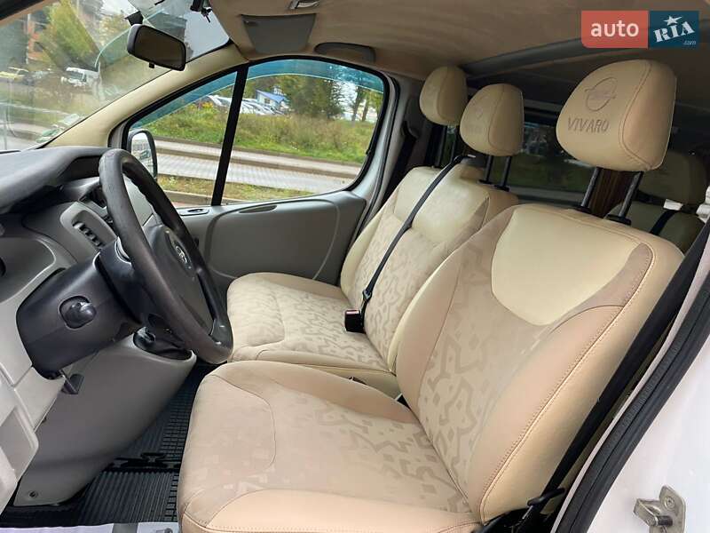 Минивэн Opel Vivaro 2009 в Ивано-Франковске фото 23 Минивэн Opel Vivaro 2009 в Ивано-Франковске