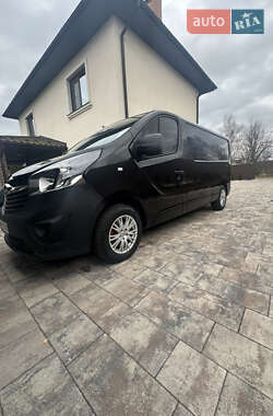 Минивэн Opel Vivaro 2018 в Петропавловской Борщаговке