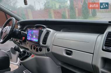 Минивэн Opel Vivaro 2005 в 