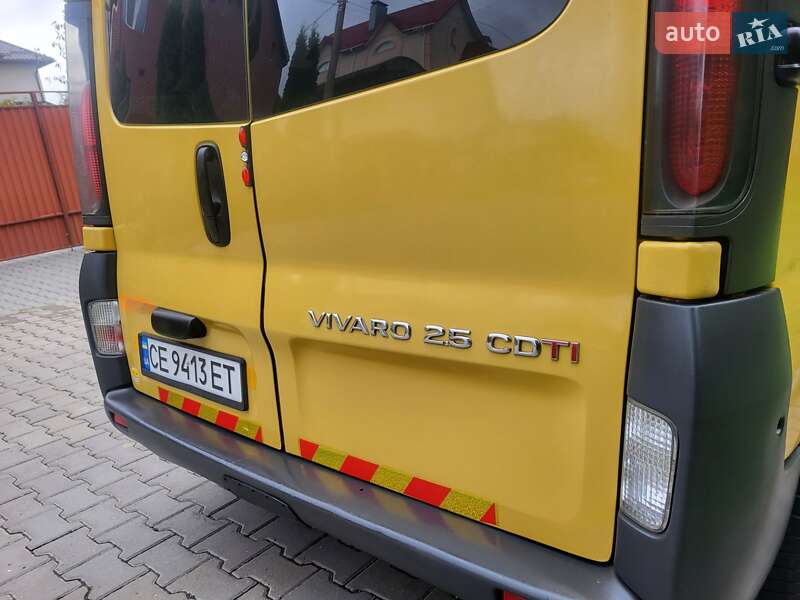 Минивэн Opel Vivaro 2004 в Хмельницком