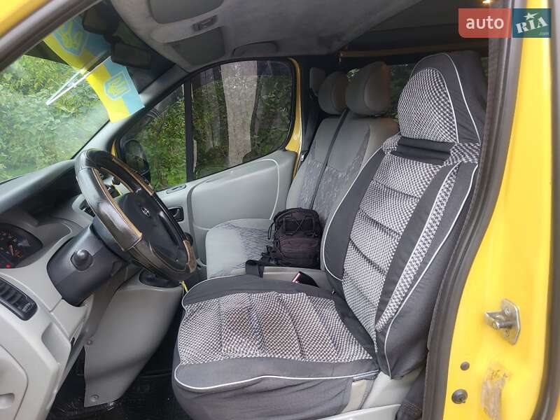Минивэн Opel Vivaro 2004 в Хмельницком