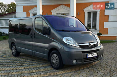 Мінівен Opel Vivaro 2011 в Коломиї