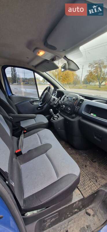 Грузовой фургон Opel Vivaro 2015 в Харькове