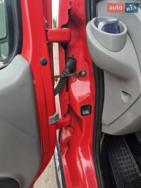 Минивэн Opel Vivaro 2008 в Запорожье фото 14 Минивэн Opel Vivaro 2008 в Запорожье