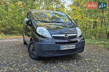 Минивэн Opel Vivaro 2007 в 