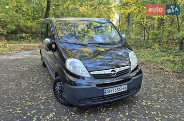 Минивэн Opel Vivaro 2007 в 