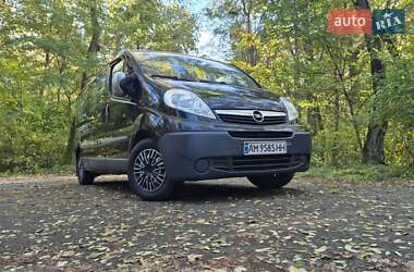 Минивэн Opel Vivaro 2007 в 