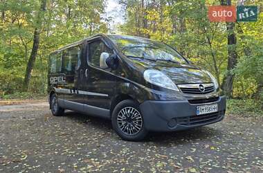 Минивэн Opel Vivaro 2007 в 