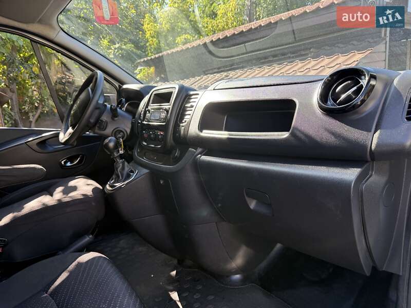 Другие грузовики Opel Vivaro 2016 в Кропивницком