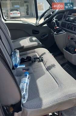 Минивэн Opel Vivaro 2006 в Львове