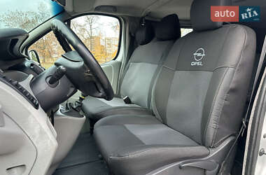 Минивэн Opel Vivaro 2009 в 