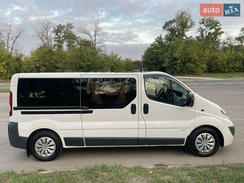 Минивэн Opel Vivaro 2007 в Харькове
