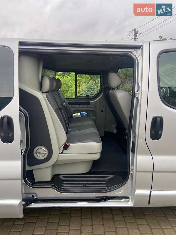 Минивэн Opel Vivaro 2012 в Луцке фото 3 Минивэн Opel Vivaro 2012 в Луцке