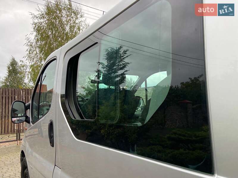 Минивэн Opel Vivaro 2012 в Луцке фото 33 Минивэн Opel Vivaro 2012 в Луцке
